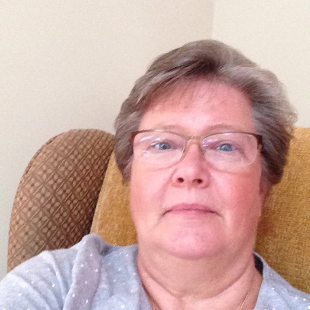 Meet your Posher, Valerie